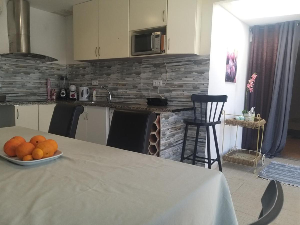 Villa Impeccable 2-Bed House In Viana Do Castelo Esterno foto